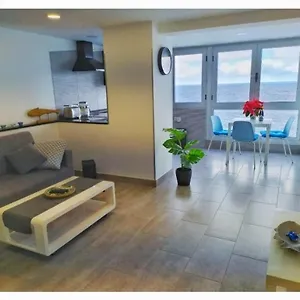 Lavagalerie Meeresblick 1 Reihe Apartamento